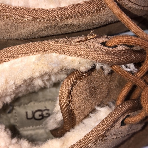 UGG Tan Suede Lace-Up Boots size 8 - Picture 2 of 11